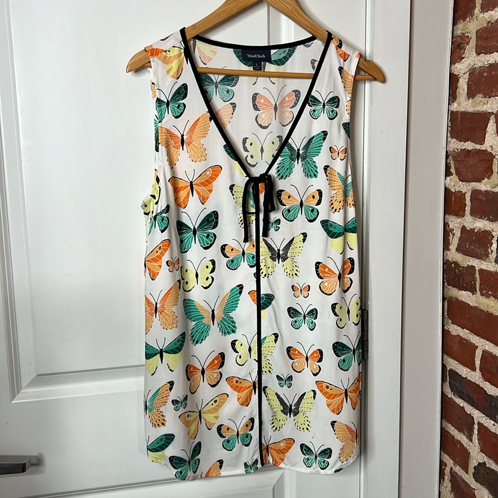 MODCLOTH BUTTERFLY BLOUSE